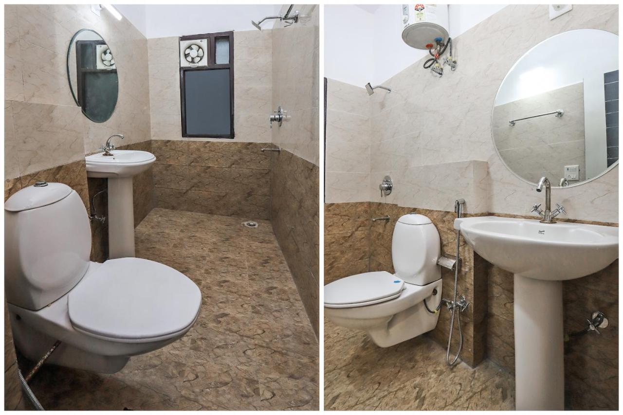 Hotel Vizima Palace - Near Wave City Center Metro Station Ноида Екстериор снимка